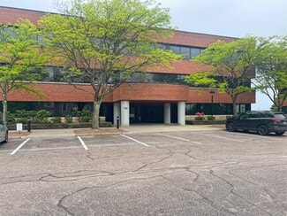 More details for 300 Interstate Corporate Cent, Williston, VT - Co-working to Rent