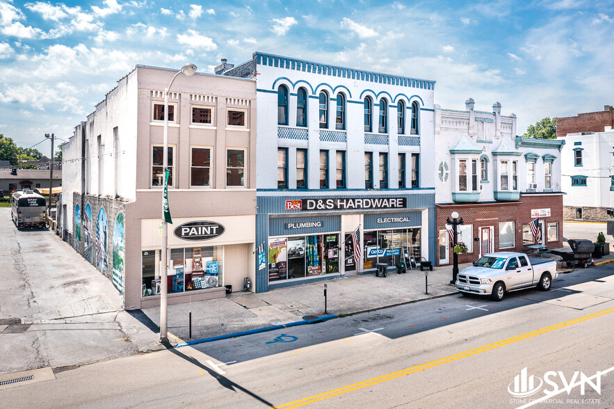 7 N Main St, Winchester, KY for sale - Building Photo - Image 1 of 1