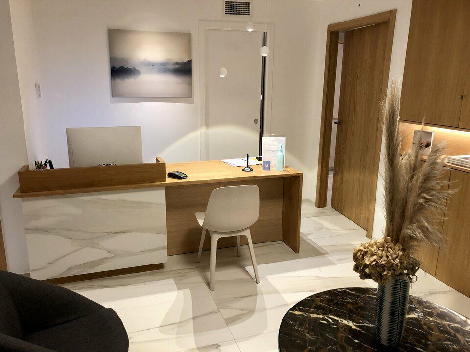 Location Bureaux 66 m² - Photo 1