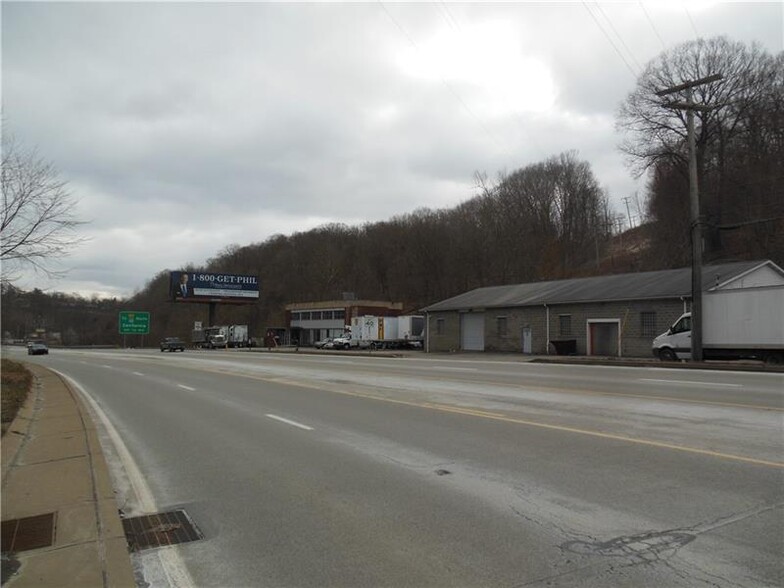 1476 Route 51, Clairton, PA for sale - Primary Photo - Image 1 of 6