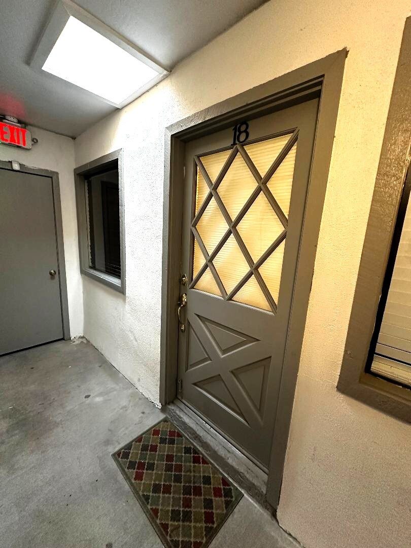 14819 N Cave Creek Rd, Phoenix, AZ to rent Building Photo- Image 1 of 9