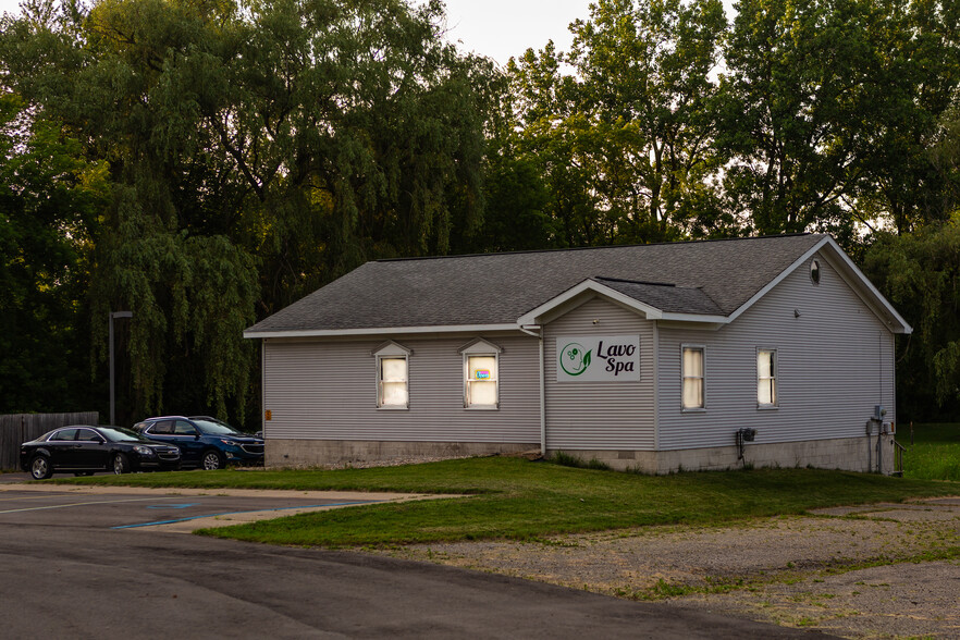 340 W Grand River Ave, Webberville, MI for sale - Building Photo - Image 1 of 24