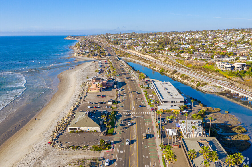 2533 S Highway 101, Cardiff By The Sea, CA for rent - Aerial - Image 3 of 9