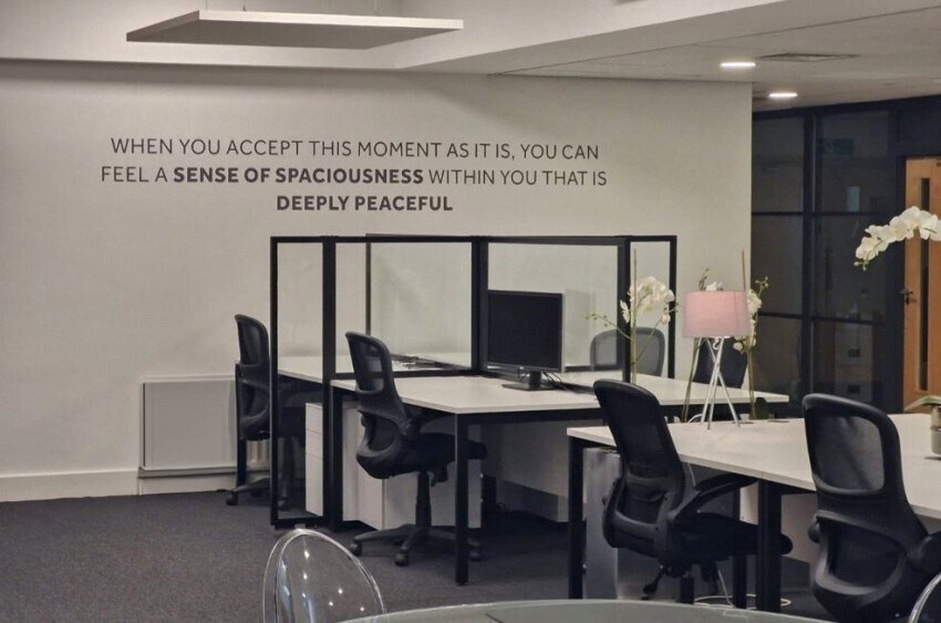 1 Cardale Park, Harrogate to rent Building Photo- Image 1 of 10