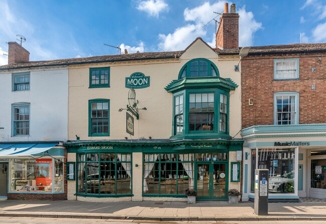 More details for 9 Chapel St, Stratford Upon Avon - Retail for Sale