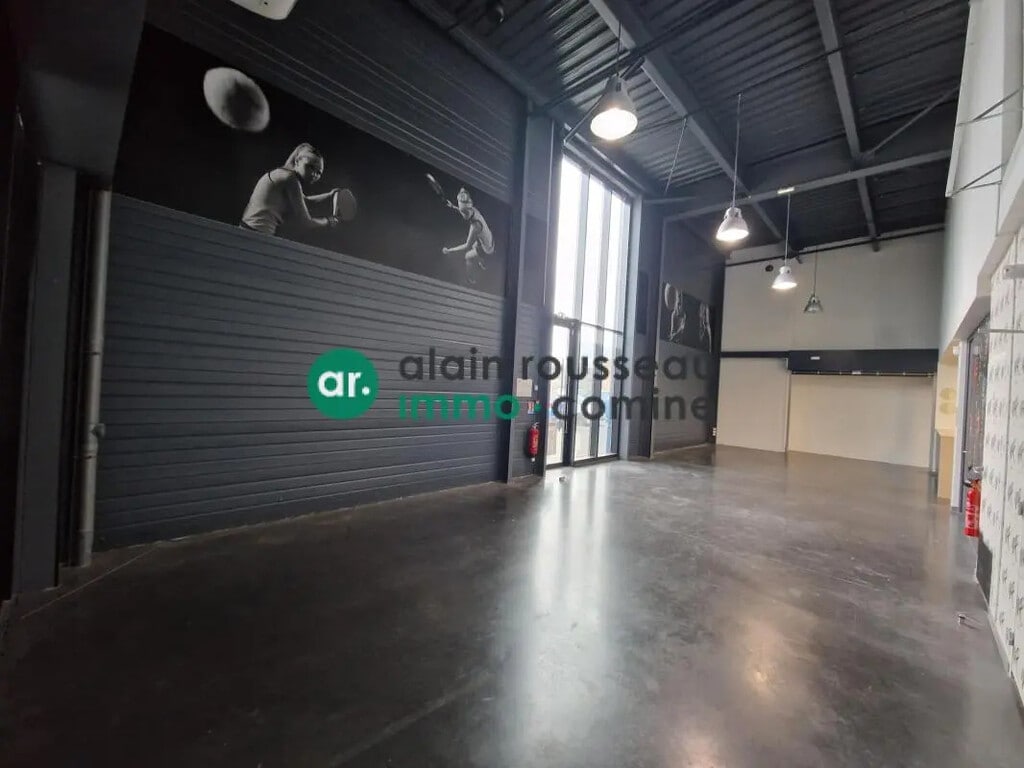 Location Local d'activités 135 m² - Photo 1