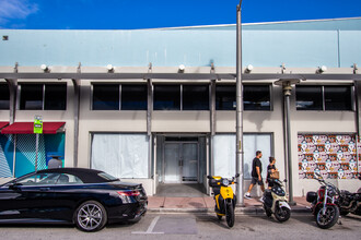 1661 Meridian Ave, Miami Beach, FL for rent Building Photo- Image 1 of 2