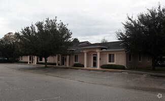 More details for 15711 Mapledale Blvd, Tampa, FL - Office for Rent