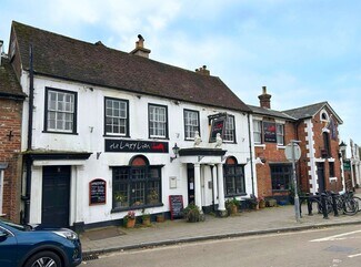 More details for 32 High St, Lymington - Retail for Rent