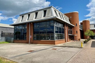 Barnett Way, Gloucester for rent Building Photo- Image 1 of 15