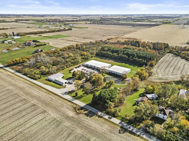 311 E Corning Rd, Beecher, IL for sale - Aerial - Image 2 of 65