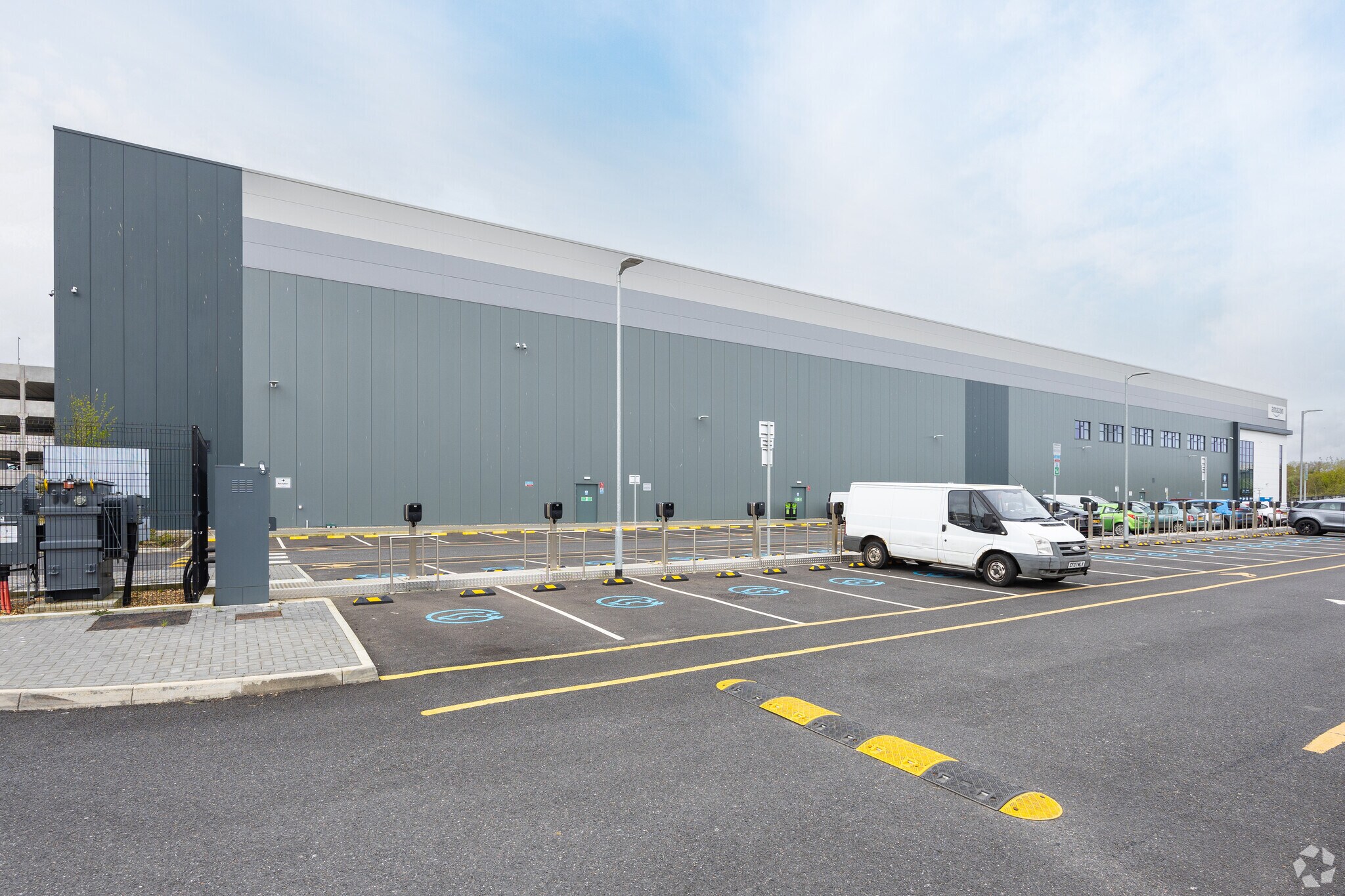 Sterte Av, Poole for sale Primary Photo- Image 1 of 1