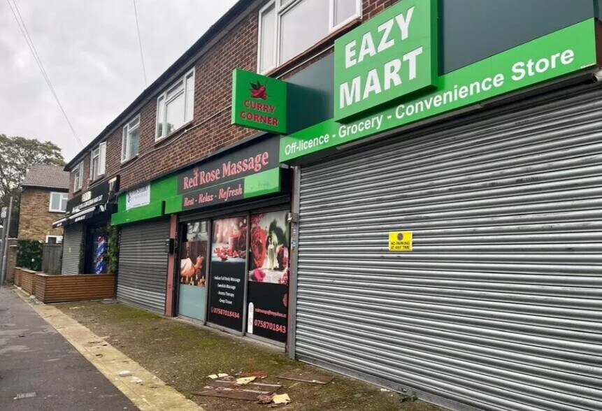 30 Fairfield Rd, West Drayton to rent - Building Photo - Image 1 of 6