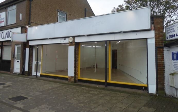 211 Station Ln, Hornchurch for sale Primary Photo- Image 1 of 1