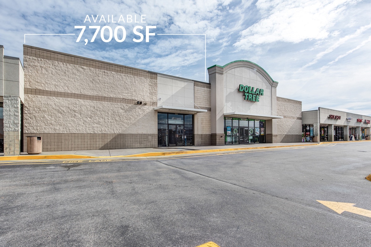 911 Highway 321 N, Lenoir City, TN to rent Primary Photo- Image 1 of 11