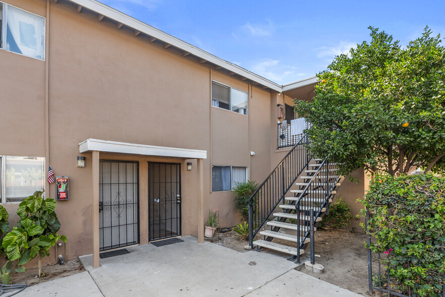 2163 W Brownwood Ave, Anaheim, CA for sale - Building Photo - Image 1 of 14