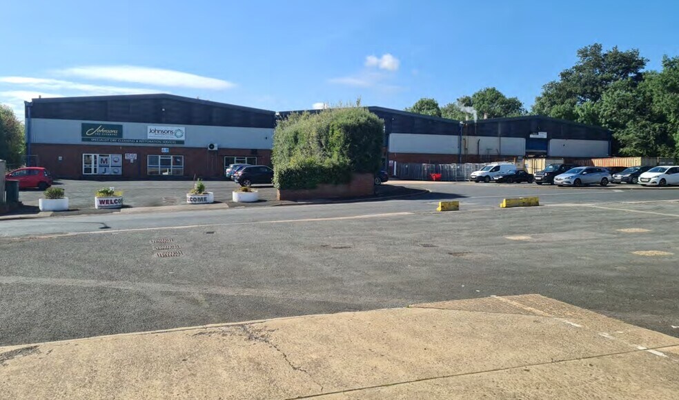 Gladiator Way, Rugby for sale - Primary Photo - Image 1 of 1