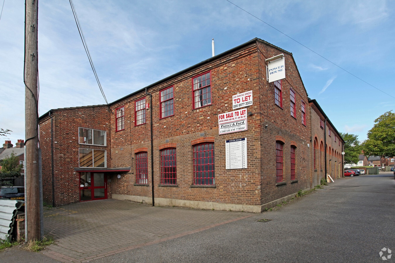 Higham Mead, Chesham HP5 2AH UK