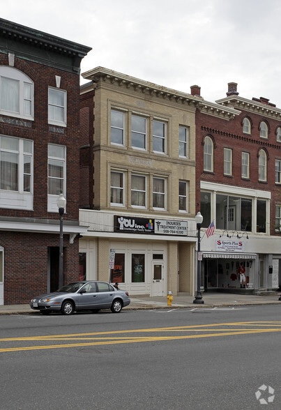 328 Main St, Southbridge, MA for rent - Building Photo - Image 2 of 3