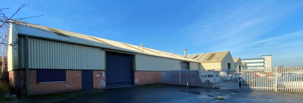 Bradman Rd, Liverpool for rent - Building Photo - Image 1 of 2