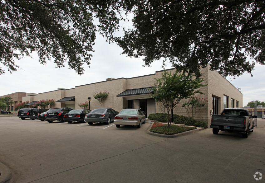 13765 Beta Rd, Farmers Branch, TX for rent - Building Photo - Image 2 of 2