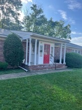 676 Amboy Ave, Woodbridge, NJ to rent Building Photo- Image 2 of 5