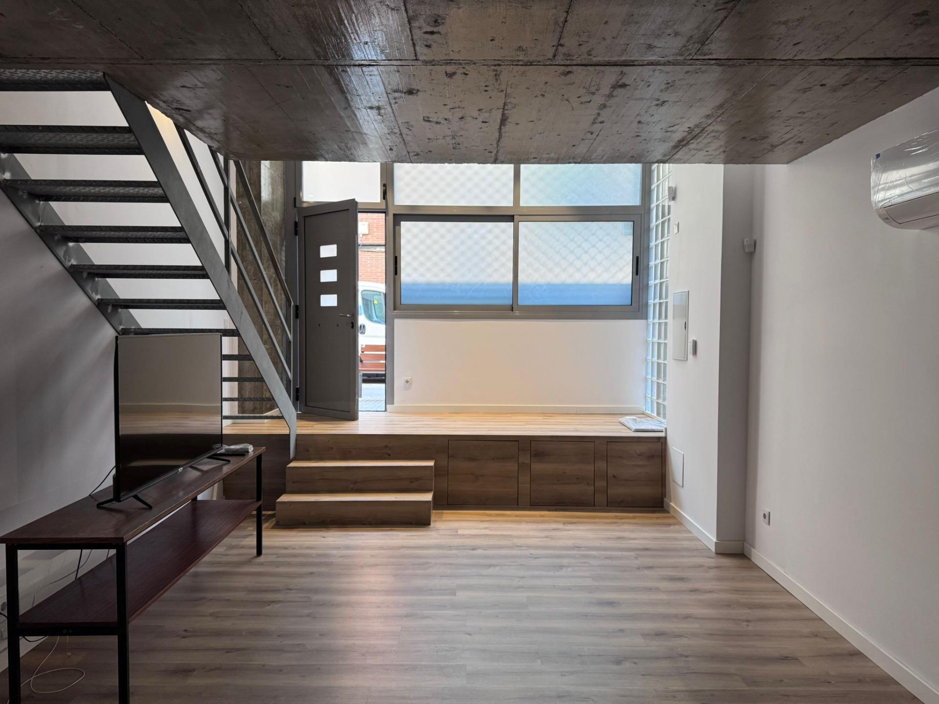 Build-to-Rent in Esplugues de Llobregat, Barcelona for sale Primary Photo- Image 1 of 2