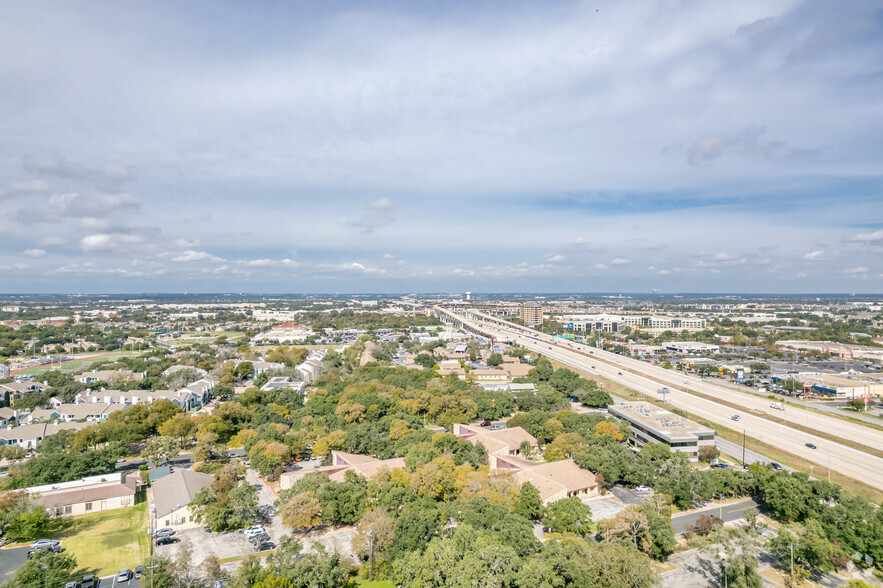 12411 Hymeadow Dr, Austin, TX for sale - Aerial - Image 3 of 6