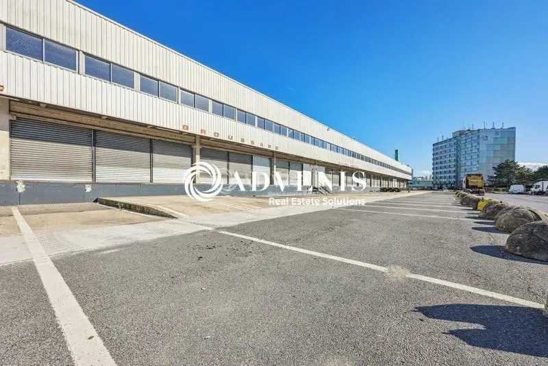 Location Entrepôt 250 m² à 2 484 m² - Photo 1