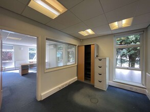 Road Four, Winsford for rent Interior Photo- Image 1 of 6