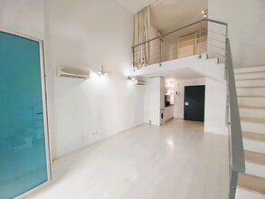 Office in Madrid, Madrid to rent Interior Photo- Image 1 of 5