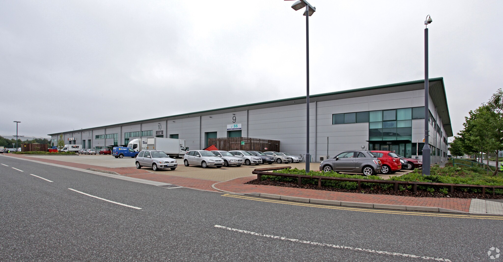 7 Premier Park Rd, London for sale Building Photo- Image 1 of 1