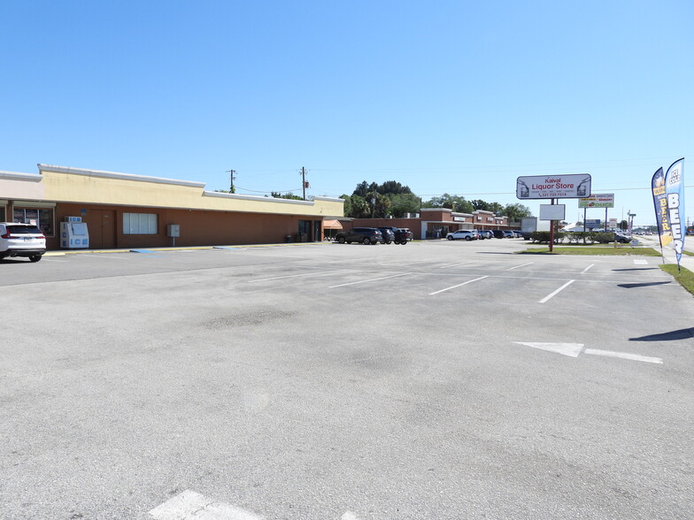 3300-3350 W New Haven Ave, Melbourne, FL for rent - Building Photo - Image 3 of 12