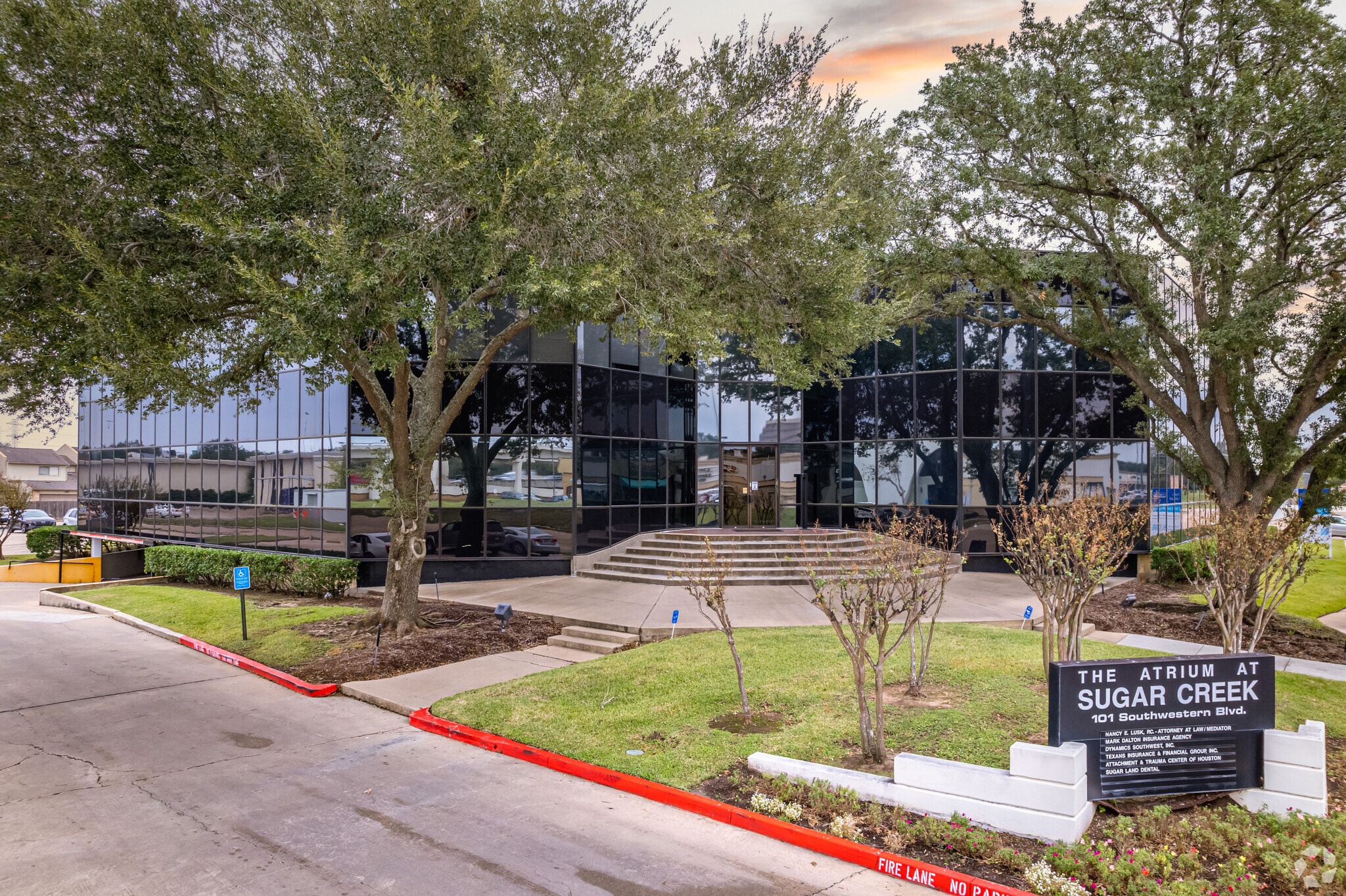 101 Southwestern Blvd, Sugar Land, TX to rent Building Photo- Image 1 of 13