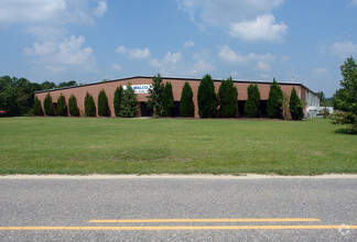 315 Industrial Dr, Clinton, NC for sale Primary Photo- Image 1 of 1