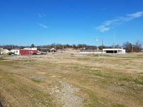 247 N US 65, Marshall, AR for sale Primary Photo- Image 1 of 1