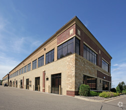 683 Bielenberg Dr, Woodbury, MN for sale Building Photo- Image 1 of 5