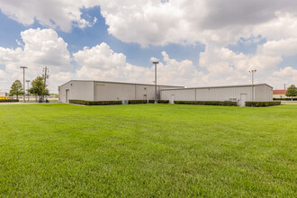 8930 Gulf Fwy, Houston, TX for sale Primary Photo- Image 1 of 2