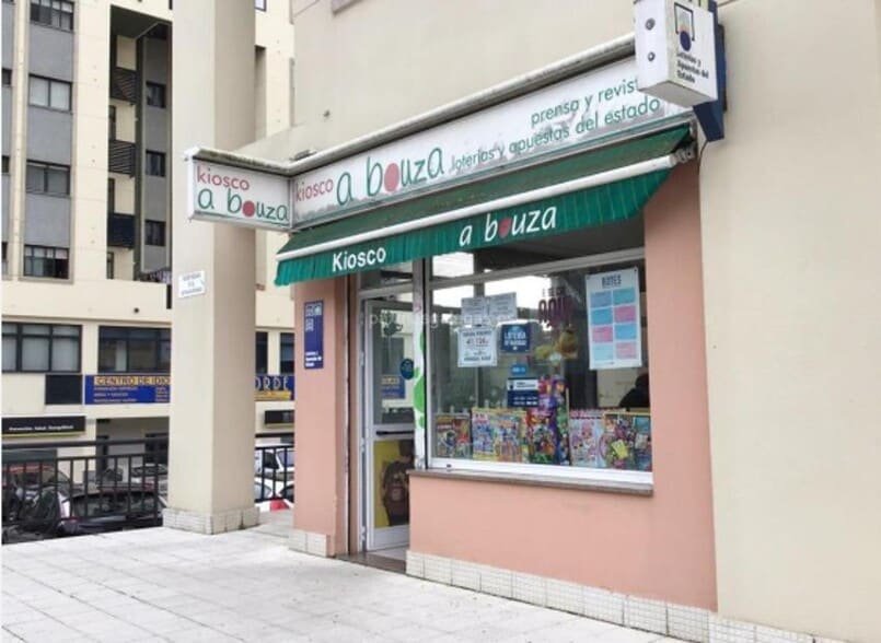 Rúa Padre Seixas, 32-32, Vigo, Pontevedra to rent - Primary Photo - Image 1 of 52
