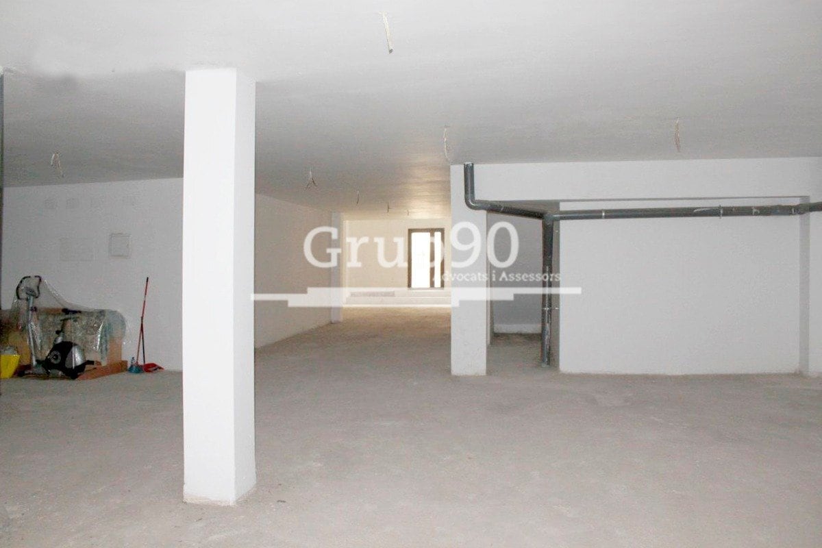 Lleida, LER 25004 -  -  - Interior Photo - Image 2 of 8