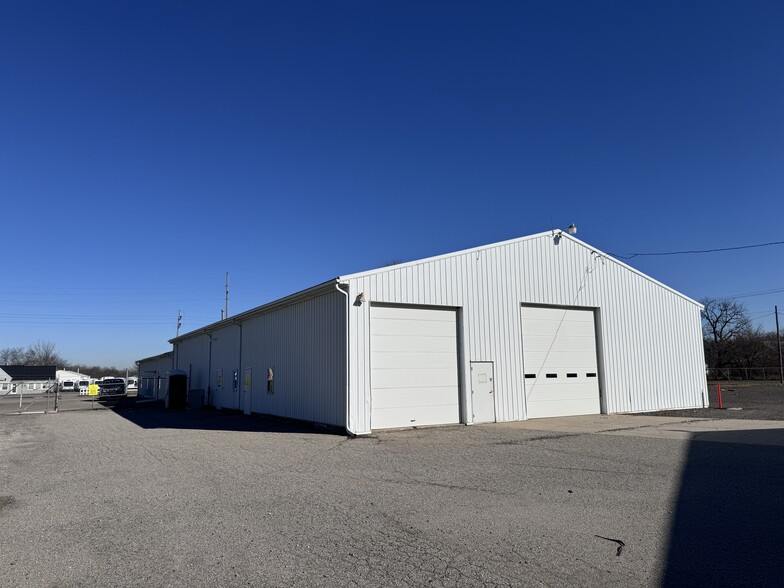 19828 US Highway 6, New Paris, IN for rent - Building Photo - Image 3 of 9