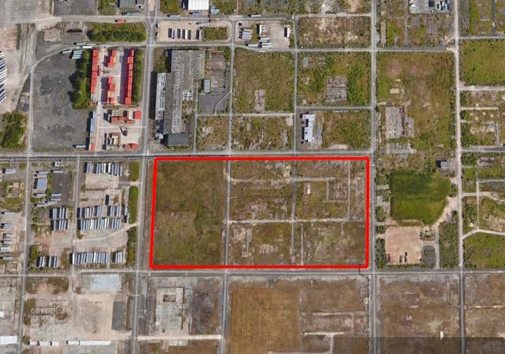 A1 Rd, Manchester to rent - Building Photo - Image 3 of 6