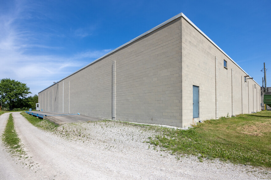 324 County Road 34, Kingsville, ON for sale - Building Photo - Image 3 of 19