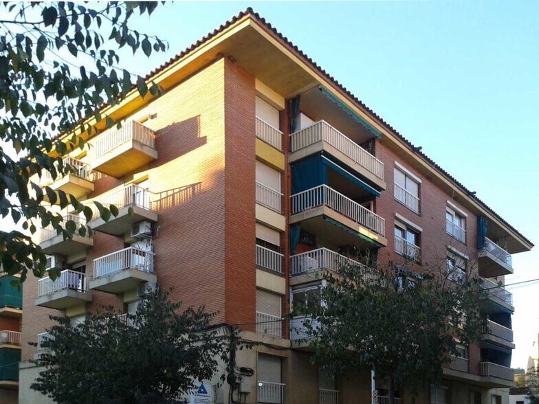 Build-to-Rent in Sant Andreu de la Barca, Barcelona for sale - Building Photo - Image 1 of 1
