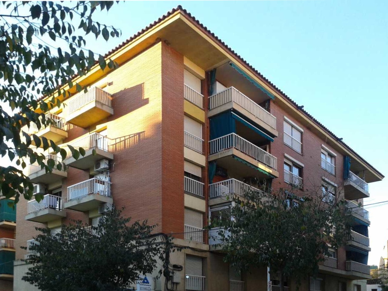 Build-to-Rent in Sant Andreu de la Barca, Barcelona for sale Building Photo- Image 1 of 2