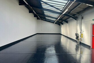 22 John Brannan Way, Bellshill to rent Interior Photo- Image 1 of 3