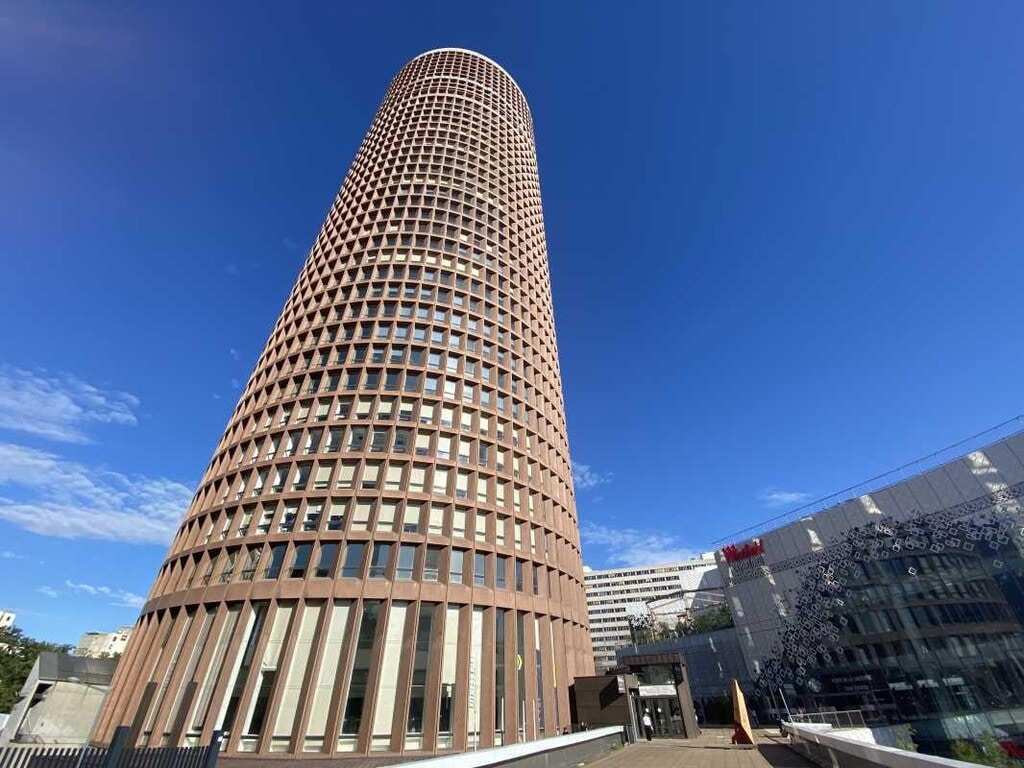 Location Bureaux 98 m² à 562 m² - Photo 1