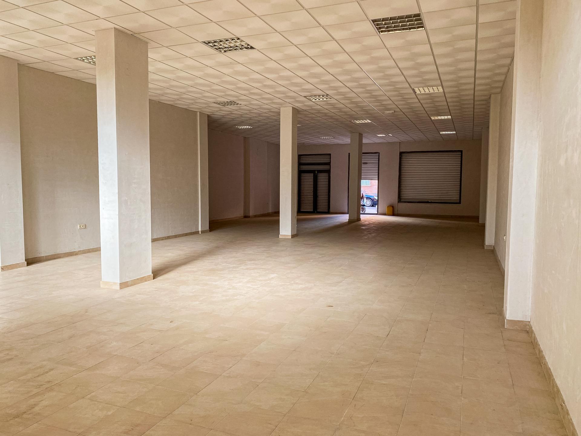 Retail in Cieza, Murcia for sale Interior Photo- Image 1 of 9