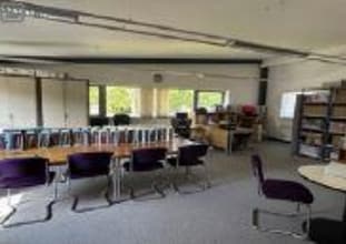 Pine Ct, Swindon to rent Interior Photo- Image 2 of 2