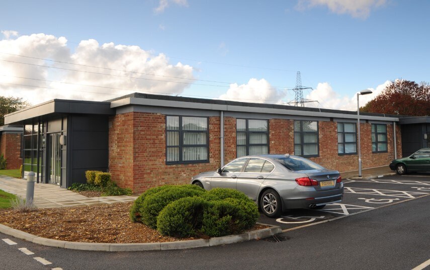 Cheltenham Rd, Gloucester for sale - Building Photo - Image 1 of 1